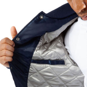 Blouson Bomber en Toile Personnalisé pour Hommes, Meilleures Ventes, Prix de Gros, Col Sans Revers, Logo Frontal, Tissu Enduit - Product Image 5