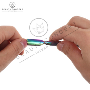 Kit de poussoir de cuticules d'ongles arc-en-ciel à double extrémité en acier inoxydable durable en gros ensemble d'outils de suppression d'art d'ongle - Product Image 5