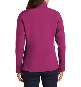 Chaqueta Softshell transpirable impermeable para mujer a prueba de viento con cierre de cremallera Servicio OEM Patrón impreso - Product Image 2