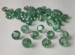 ไคยาไนต์มิ้นท์ธรรมชาติขนาด4-6มม. พลอยสีฟ้าเจียระไนแบบหลวมสำหรับทำเครื่องประดับสีฟ้า - Product Image 6