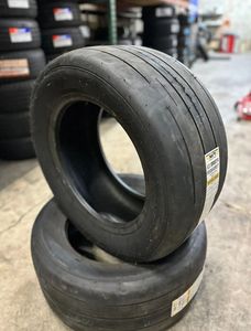 Pneus de voiture radiaux d'occasion de haute qualité 225/45ZR17 avec garantie de 2 ans - Prêts pour l'exportation en gros - Product Image 2