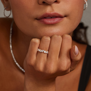 Anillo de Compromiso y Boda de Moissanita para Mujer, Clásico, Oro Amarillo de 10k, para Compromiso, Boda, Aniversario, Regalo para Ocasiones Especiales - Product Image 6