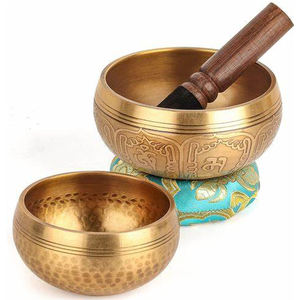 Dernier bol chantant en laiton martelé de qualité impressionnante bol de méditation de yoga de forme ronde de fabrication en Inde - Product Image 3