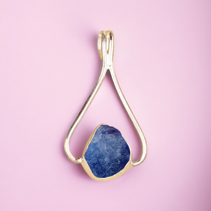 Vente en gros de tanzanite naturelle vintage en alliage de zinc pendentif en cristal d'agate de forme irrégulière fait à la main collier à faire soi-même pendentifs de mode - Product Image 1