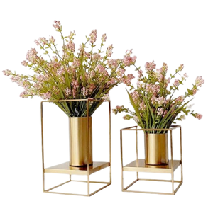 <b>Outdoor</b> Decorative Classic Style Metal Custom Shape <b>Planter</b> Custom Sale Minimalist Metal <b>Planters</b> Green Plant Decor - Product Image 1