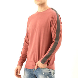 เสื้อยืดแขนยาวสำหรับผู้ชายเสื้อยืดผ้าฝ้ายพิมพ์ลายแขนยาวแห้งเร็วโลโก้ตามสั่งสีทึบ - Product Image 3