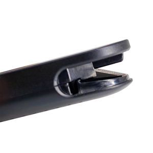 Martello con taglierino per kit di emergenza per visiera parasole - Product Image 4