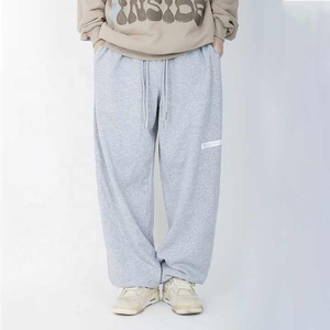 Pantalon de jogging personnalisé en polaire pour hommes Pantalon de survêtement élégant en coton épais imprimé bouffant Coupe décontractée à taille élastique Pantalon d'extérieur baggy - Product Image 5