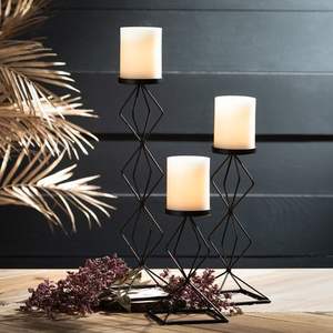 Bougeoir décoratif de Noël en métal magnifiquement fabriqué à la main avec un design découpé complexe pour une ambiance de vacances festive - Product Image 4