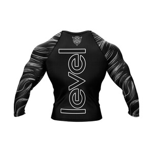 Haute qualité Design personnalisé couleurs unies Rash Guard pour hommes UPF50 + Eco-Friendly Quick Dry Respirant Full Sleeve LEVEL SPORTS - Product Image 2