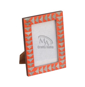 Cadre photo de luxe en bois incrusté de os de la meilleure qualité avec couleur personnalisée pour la décoration intérieure et l'exportation de vaisselle - Product Image 1