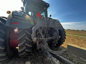 Tracteur Fendt 2020 Vario 942-Tracteur MFWD à haute puissance de 415 HP avec transmission Vario, hydraulique avancée et confort - Product Image 3