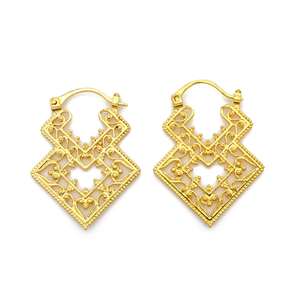 Pendientes de Aro con Filigrana Geométrica Tribal, Chapados en Oro de 18k, Joyería al por Mayor para Mujer - Product Image 1