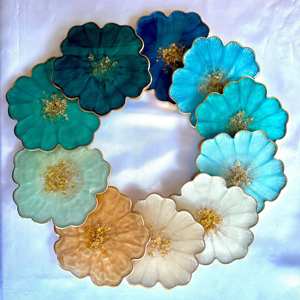 Dessous de verre en résine époxy de première classe avec nom Cadeau parfait personnalisé toutes les saisons par des créations antiques d'Inde - Product Image 2