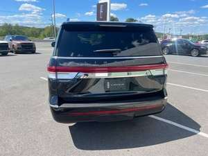 Vehículo Usado en Buenas Condiciones, Navigator 2024, Ofertas de Temporada, Autos Usados Premium, Automático Inteligente, Listo para Enviar - Product Image 6