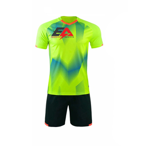Les fabricants conçoivent l'uniforme de football pour les adultes Logo personnalisé hommes formation vêtements de sports de plein air maillots de football français - Product Image 1
