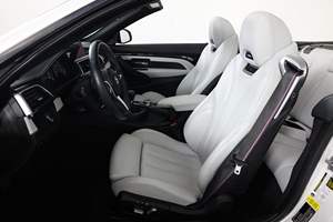 BMW M4 Cabriolet 2019 d'occasion avec pack Compétition (conduite à gauche/droite) - Product Image 6