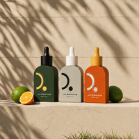 Vente en gros de flacons en verre plats et arqués de luxe personnalisés de 30 ml avec compte-gouttes pour l'emballage de produits cosmétiques et de soins de la peau