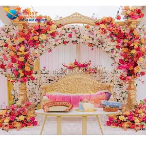 Elegante intaglio in legno Jhula per cerimonie Shagun meraviglioso matrimonio indiano Jhula bella oro Look Swing per lo sposo della sposa