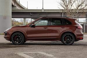 PORSCHE CAYENNE GTS 2013 D'OCCASION CÔTÉ GAUCHE/CÔTÉ DROIT - Product Image 2