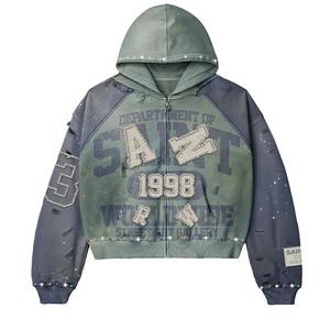 Ensemble de survêtement vintage streetwear personnalisé pour homme, effet usé et délavé au soleil, avec broderie appliquée et strass, comprenant un sweat à capuche zippé ample - Product Image 2