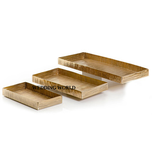 Juego de tres bandejas de chocolate Acabado en oro Plato de chocolate hecho a mano Forma personalizada Bandeja de chocolate de metal nueva de lujo - Product Image 1