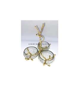 ชามเสิร์ฟโลหะสไตล์โบราณที่มีรูปทรงเรขาคณิตหรือดอกไม้ที่ไม่เหมือนใครออกแบบมาเพื่อสัมผัสวินเทจที่มีเสน่ห์ - Product Image 6