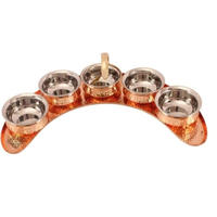 Nouvelle Arrivée - Lots de Vaisselle Indienne en Gros, Grands Services de Table Thali en Acier Inoxydable, Design Moderne Écologique avec Incrustations Dorées, Kit d'Ustensiles 7-9 pièces