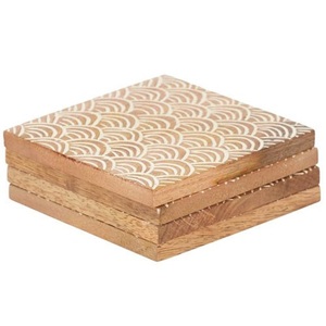 Posavasos de madera de mango hechos a mano a precio de fábrica con el mejor posavasos de utensilios de cocina con estampado esmaltado para vajilla y uso de mesa - Product Image 1