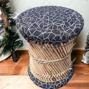 Lot de 2 poufs en osier et rotin faits à la main en bambou naturel pour jardin, restaurant, console intérieure et extérieure avec incrustation d'os, vente en gros - Product Image 2