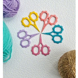 Mini Flower Sewing Scissors Fine Tip Stainless Steel Needlework <b>Thread</b> <b>Cutter</b> Craft Tool Manufacturer - Product Image 1