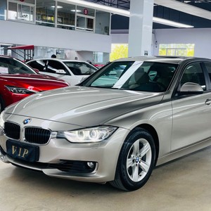 Entrega mundial de autos usados: BMW Serie 3 320i 2.0T del 2013 en perfecto estado - Product Image 2