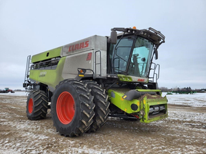 Moissonneuse-batteuse Claas LEXION 8700 d'occasion de qualité à prix abordable, prête à être expédiée dans le monde entier - Product Image 3