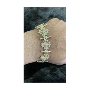 สร้อยข้อมือทองคำแท้10KT มีเพชรแท้คุณภาพดีที่สุดสำหรับเครื่องประดับแฟชั่นคู่รักสวมใส่สบายๆและเป็นทางการสำหรับเป็นของขวัญในงานปาร์ตี้ - Product Image 3