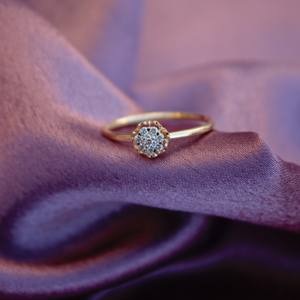 Bague ronde en diamant naturel mêlée pour cadeau d'anniversaire 18K or massif prix abordable bijoux légers pour cadeau - Product Image 4