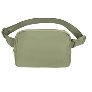 Riñonera de cuero genuino personalizada Unisex, bolsa de pecho impermeable con diseño cruzado, cierre de cremallera para un almacenamiento conveniente - Product Image 1