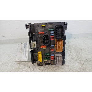 FUSIBLE CENTRAL DE PORTE CENTRALINE PEUGEOT 207 1ère Série 9661708180 DV4TD diesel 1398 (06>09) - Product Image 1