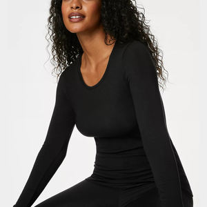 T-shirts pour femmes de qualité supérieure avec logo Design personnalisé imprimé ou brodé T-shirts pour femmes respirants en coton - Product Image 3