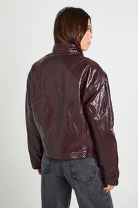 Chaqueta de Cuero Transpirable de Punto para Mujer, Estilo Motociclista, Diseño Personalizado OEM, Suministro de Alta Calidad - Product Image 2