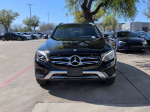 Mercedes-Benz GLC 300 2018 Usado en Buen Estado - Product Image 2