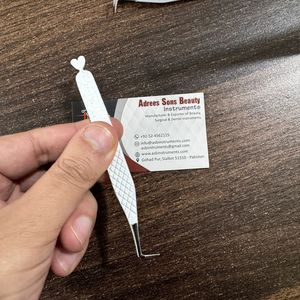 แหนบปลายมน 90 องศา พร้อมโลโก้รูปหัวใจแบบกำหนดเอง พิมพ์โลโก้บนสแตนเลสแบบกำหนดเอง รับผลิตแบบ OEM - Product Image 5