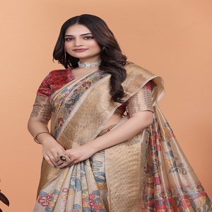 Élégant Saree en soie douce beige et multicolore imprimé Patola avec Rich Pallu - Product Image 4