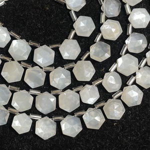 Cuentas con forma de hexágono facetado de piedra lunar blanca, cuentas elegantes de piedras preciosas naturales de 8-9MM, tienda de cuentas al por mayor - Product Image 3