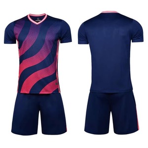 Nouvel ensemble de maillots de football personnalisés en gros, de bonne qualité, respirant, sublimation, uniforme de sport pas cher, maillot de football pour adultes - Product Image 4