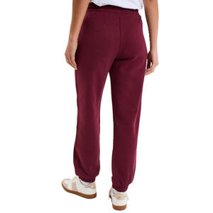 Elegantes y cómodos pantalones de jogging o de chándal para mujer hechos a mano para gimnasio Yoga Viajes y relajación con tela suave y diseño perfecto - Product Image 2