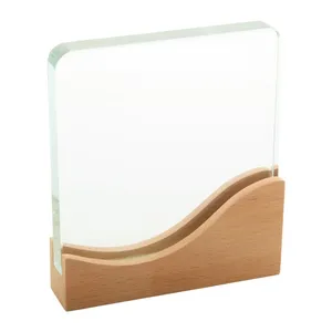 Trophées en verre personnalisés Wavofi, trophées de qualité supérieure, médailles et plaques - Product Image 1