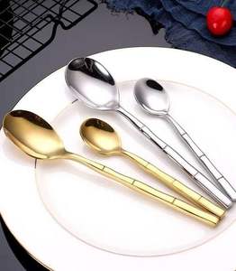 Juego de cubiertos clásico de inspiración europea para experiencias gastronómicas de calidad para restaurantes y hoteles, cena y Servicio de ensalada - Product Image 6