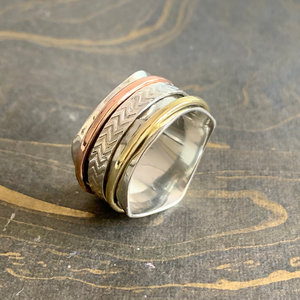 11.1 Grams Three Tone <b>Spinner</b> <b>Ring</b> for Everyday Wear - Product Image 1