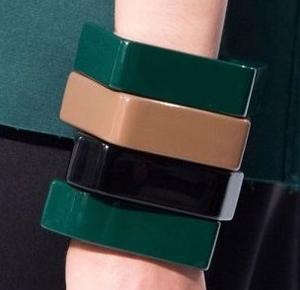 Bracelets en résine imperméables faits à la main pour femmes, finition brillante de qualité supérieure, couleurs personnalisées, bijoux de mode pour mariage et soirée - Product Image 4