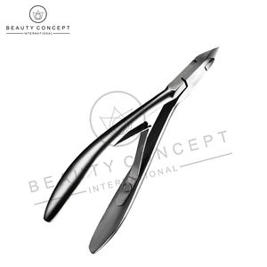 Coupe-ongles de qualité supérieure 2026 personnalisable, produit phare pour cuticules, par Beauty Concept International, en acier, pour usage sur les doigts - Product Image 2